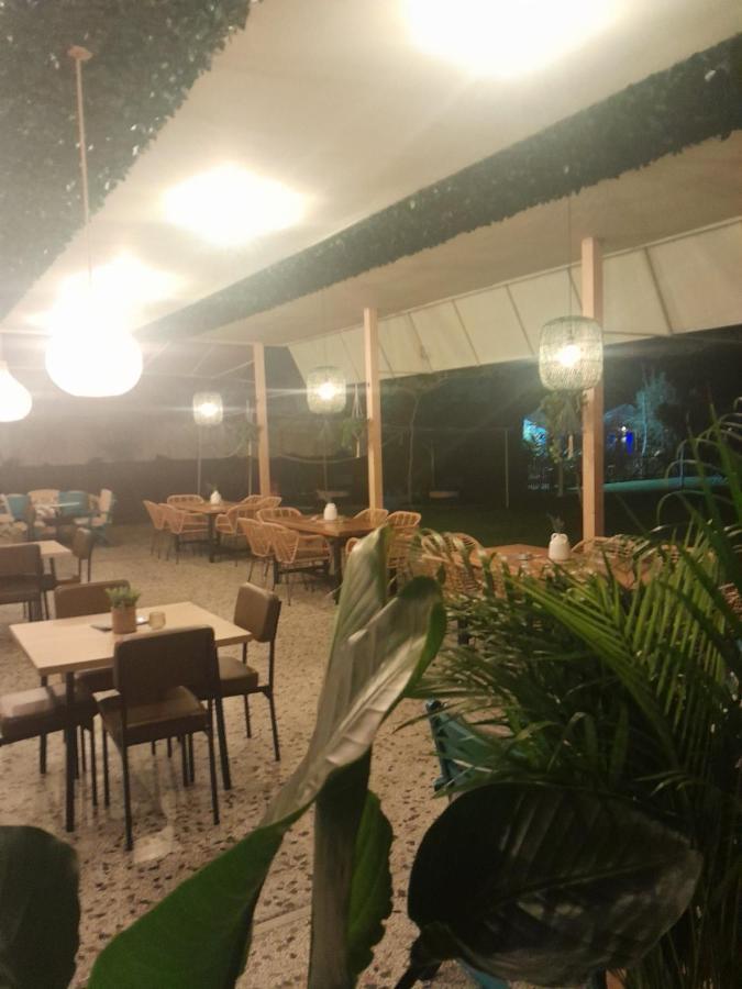 Hotel Thermaikos Korinós Eksteriør bilde